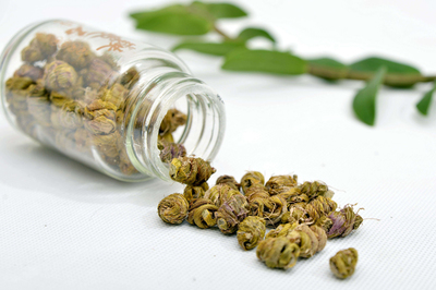 铁皮枫斗价格解析 一斤多少钱？影响因素与选购指南